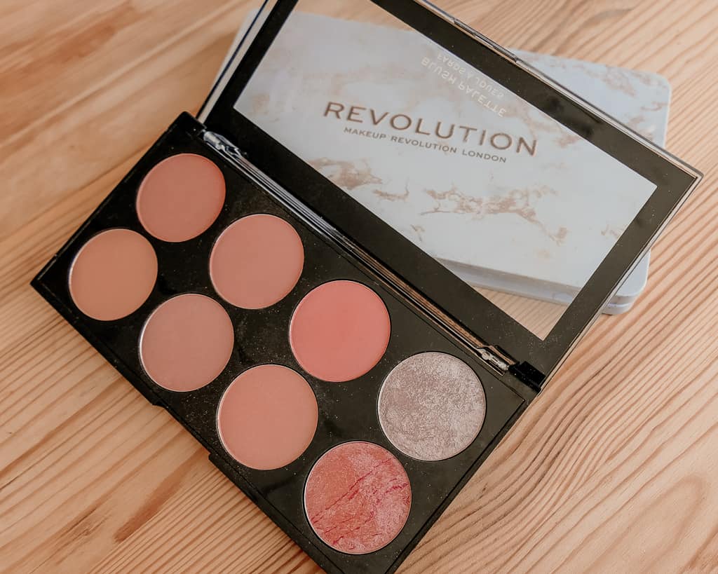 פלטת סמקים רבולושן