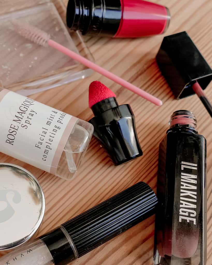 גלוס איל מקיאג'